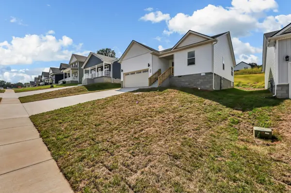 1158 Tybee Dr, Clarksville, TN 37042