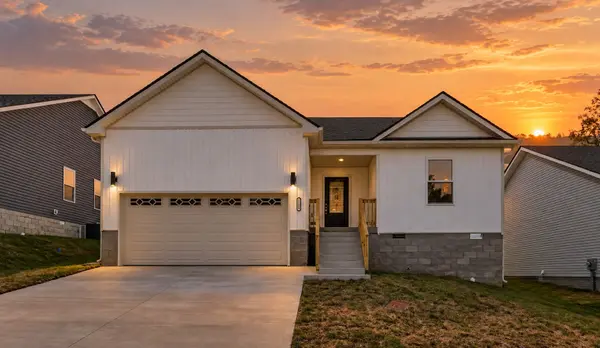 1158 Tybee Dr, Clarksville, TN 37042