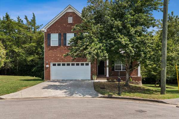 805 Crab Apple Cv, Antioch, TN 37013