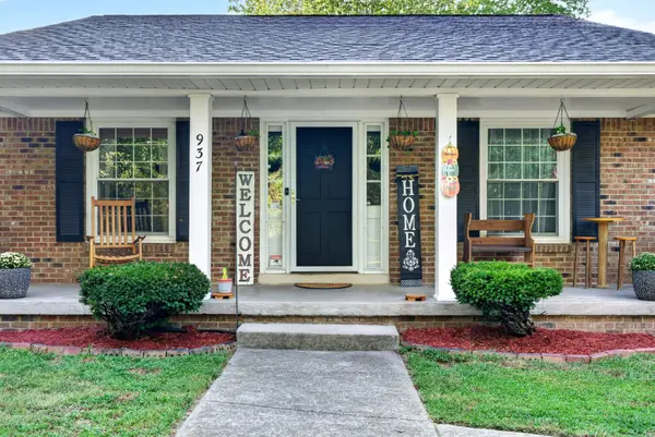 937 Needmore Rd, Clarksville, TN 37040
