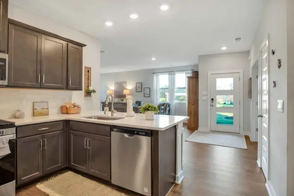 2161 Holmesburg Pvt Circle, Gallatin, TN 37066