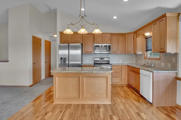1436 Main St, Halstead, KS 67056
