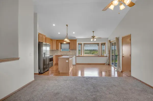 1436 Main St, Halstead, KS 67056