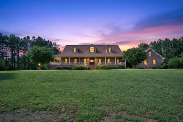 1823 Gowdeysville RD, Gaffney, SC 29340