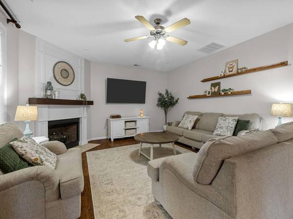 15 Camrose, Greer, SC 29651