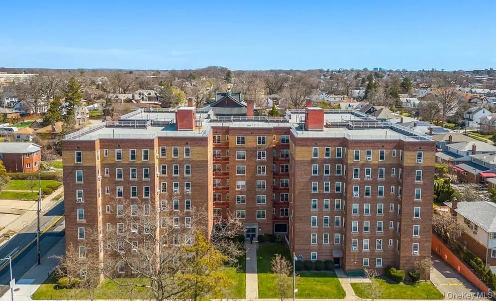 30-11 Parsons BLVD #5A, Flushing, NY 11354
