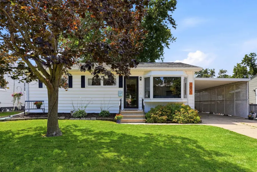 1851 Downing AVE, Waterloo, IA 50701