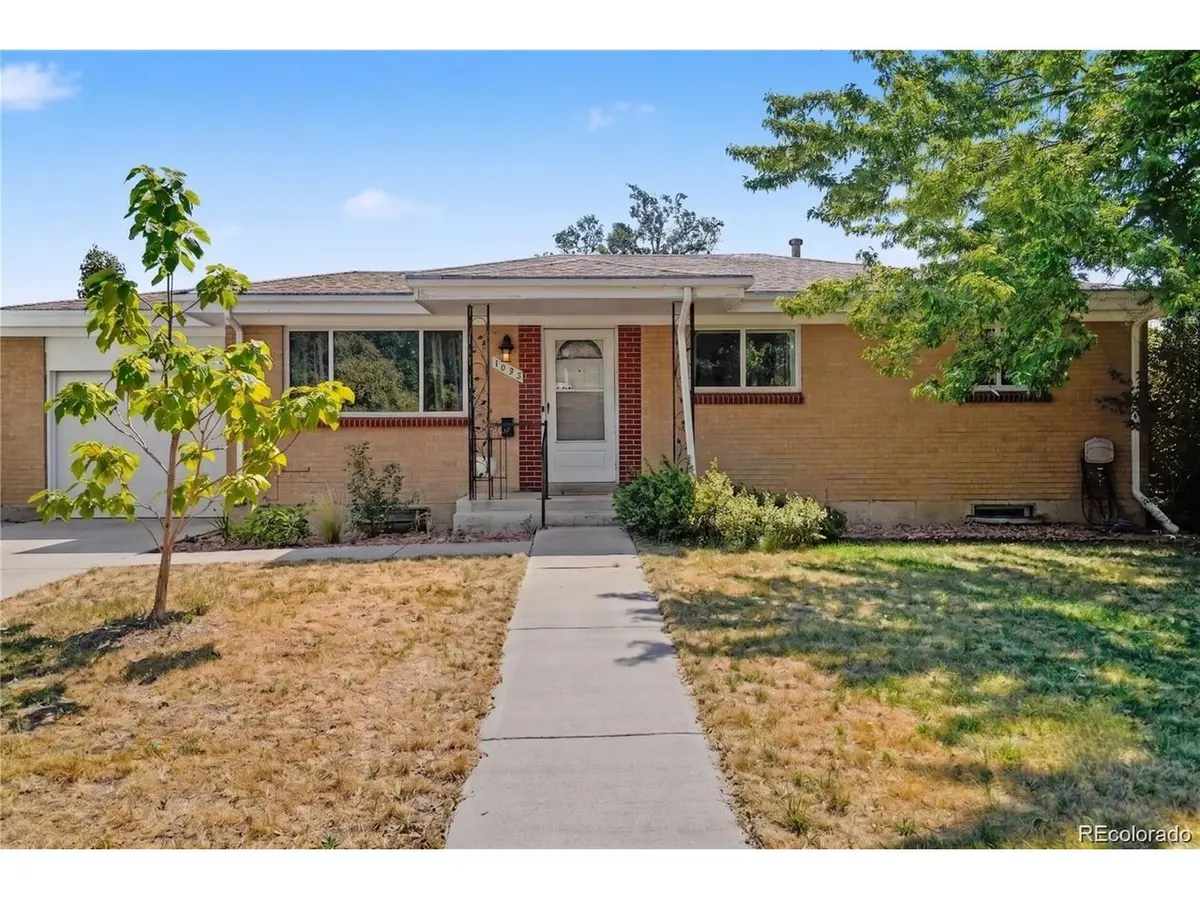 1092 S Iris, Lakewood, CO 80226