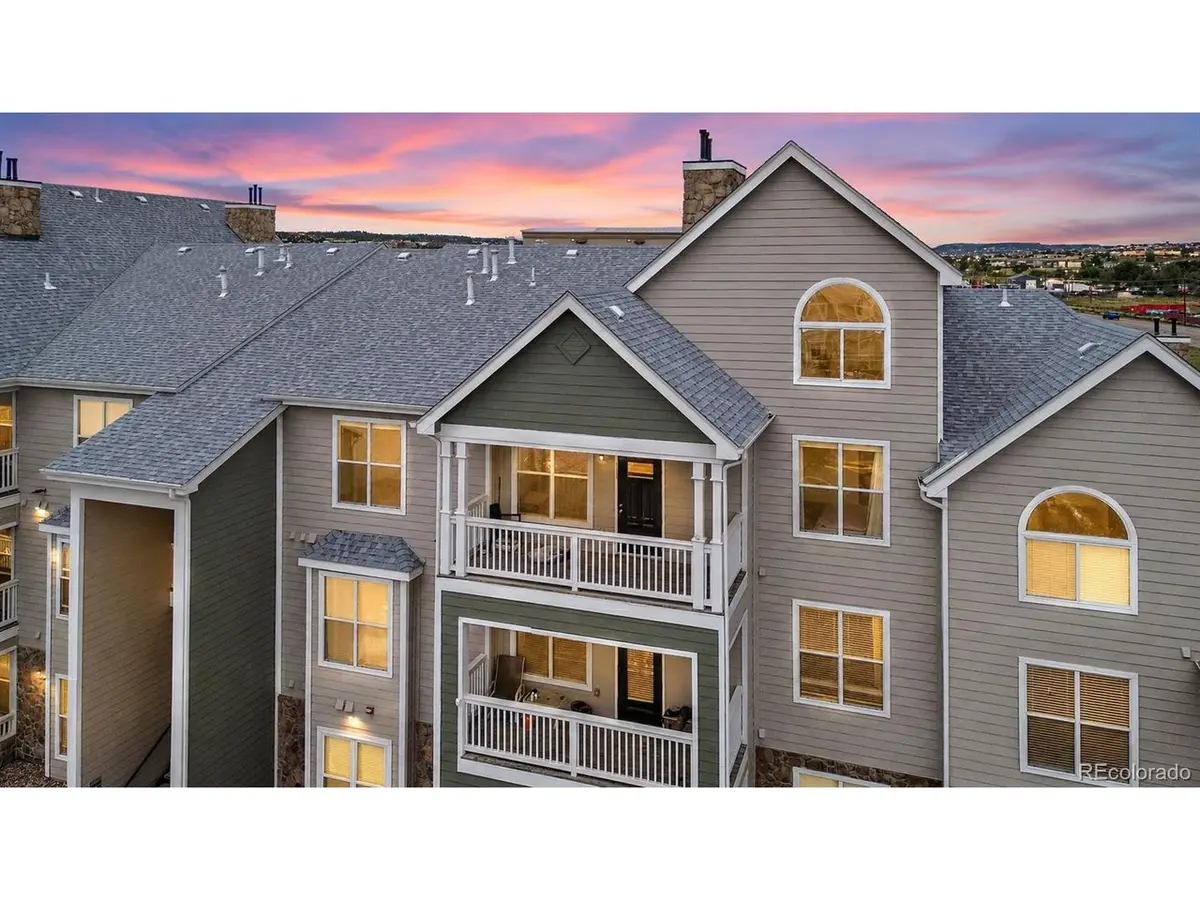 6013 Castlegate #D33, Castle Rock, CO 80108