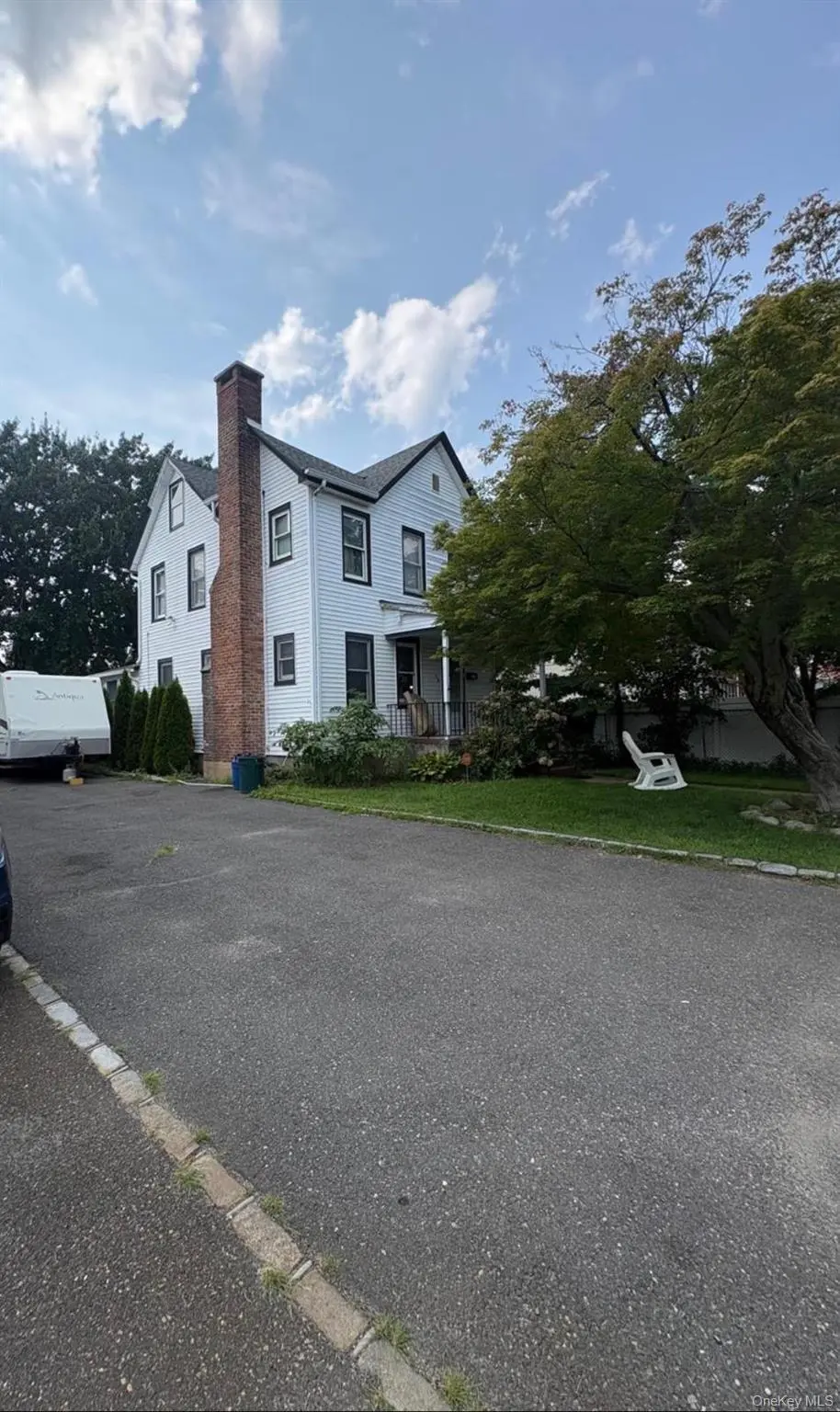 38 Jackson AVE, Bayville, NY 11709