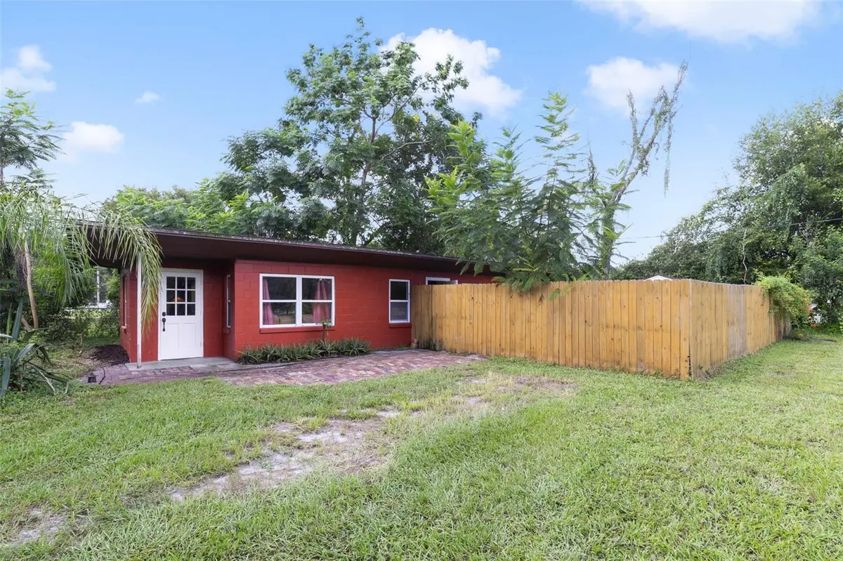 4690 ROUSH AVE, Orlando, FL 32803
