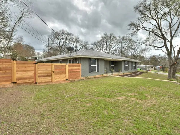 1601 Elmira RD, Austin, TX 78721