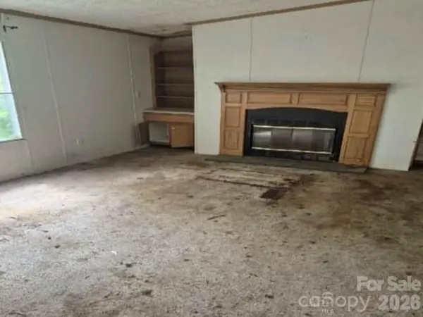 4831 Broken Pine LN, Granite Falls, NC 28630