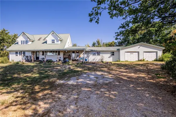 19872 E 500 RD, Prescott, KS 66767
