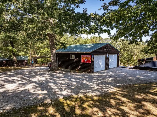29757 MM HWY, Warsaw, MO 65355