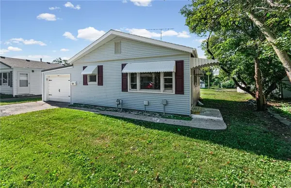 911 W 3rd ST, Cameron, MO 64429