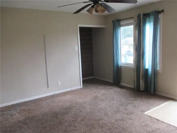 602 SW 8th ST, Concordia, MO 64020