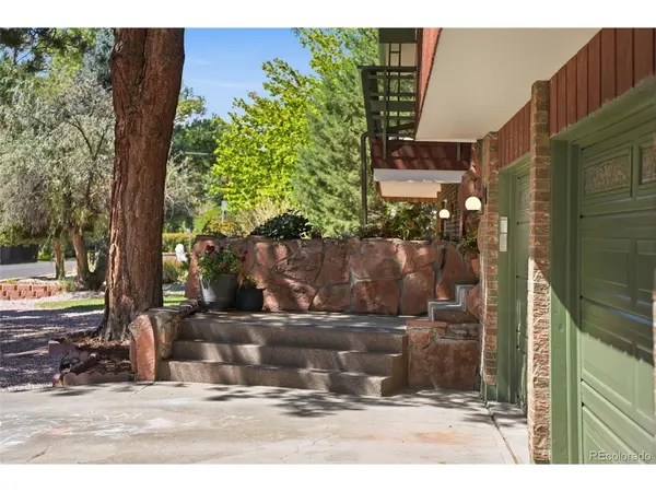 9705 W 73rd, Arvada, CO 80005