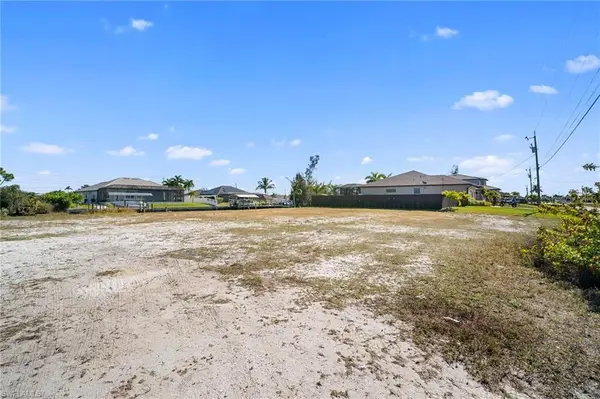 2347 NW 36TH PL, Cape Coral, FL 33993