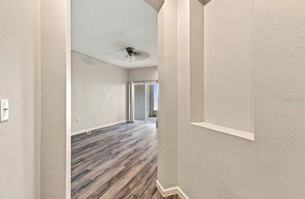 9904 VENETIAN RIVER WAY, Tampa, FL, 33619 photo 16