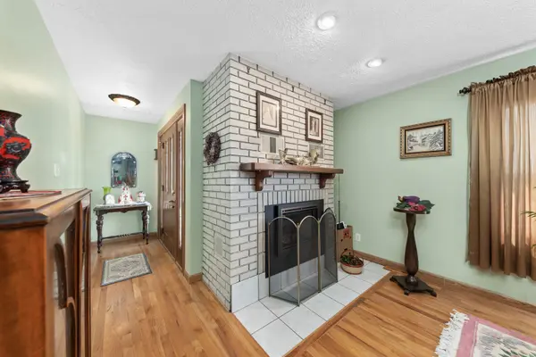 26310 S McKinley Woods RD, Channahon, IL 60410