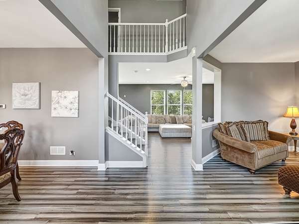 4151 Georgetown CIR, Algonquin, IL 60102