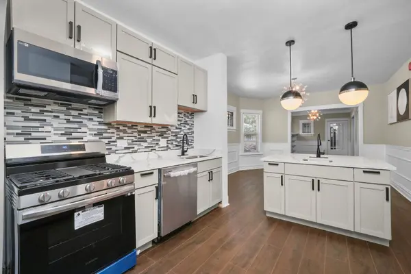 1010 N Lorel AVE, Chicago, IL 60651