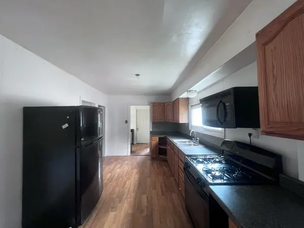 419 W Cherry ST, Compton, IL 61318