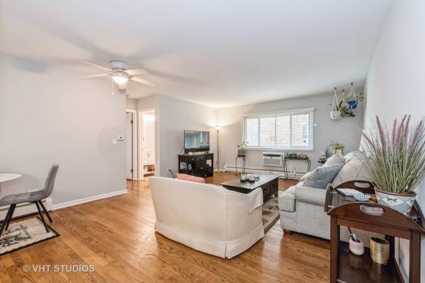 8203 Niles Center RD #1D, Skokie, IL 60077