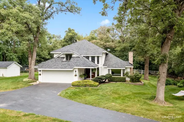 49W194 Deer Ridge Path, Big Rock, IL 60511