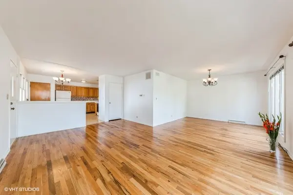 1163 S Ridge AVE, Arlington Heights, IL 60005