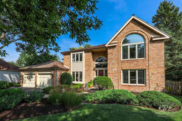 1404 Severn CT, Naperville, IL 60565