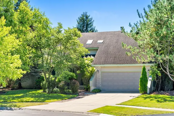 112 Harvest DR, Dyer, IN 46311