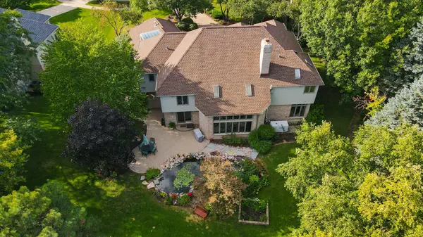 1212 Fox Trail CT, Naperville, IL 60540