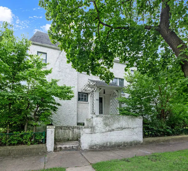 6900 S Euclid AVE, Chicago, IL 60649