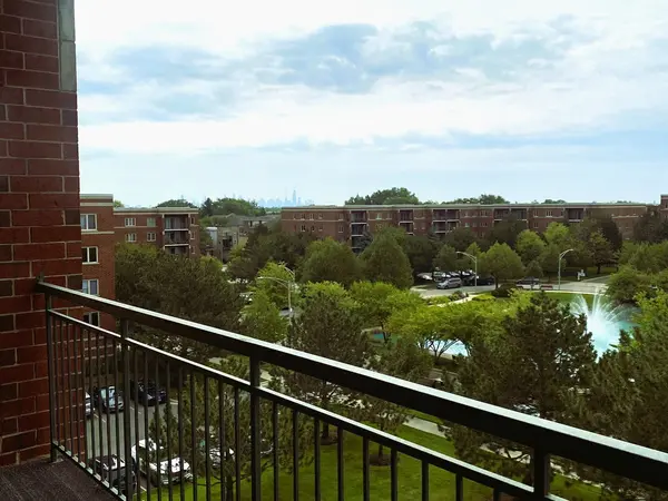6450 W Berteau AVE #502, Chicago, IL 60634