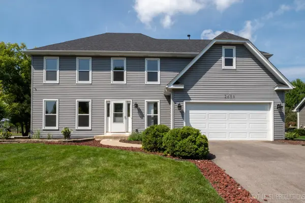 2659 Snowbird LN, Naperville, IL 60564