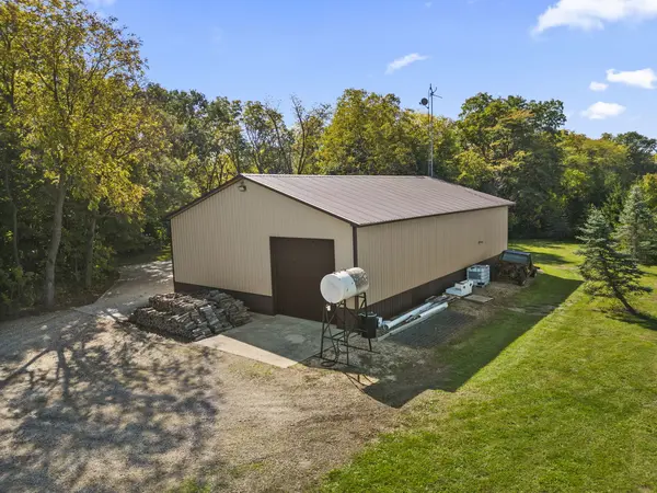 563 N 3859th RD, Mendota, IL 61342