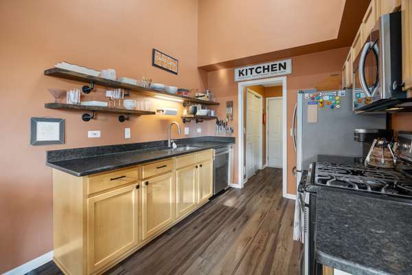 11143 DOUGLAS AVE, Huntley, IL 60142