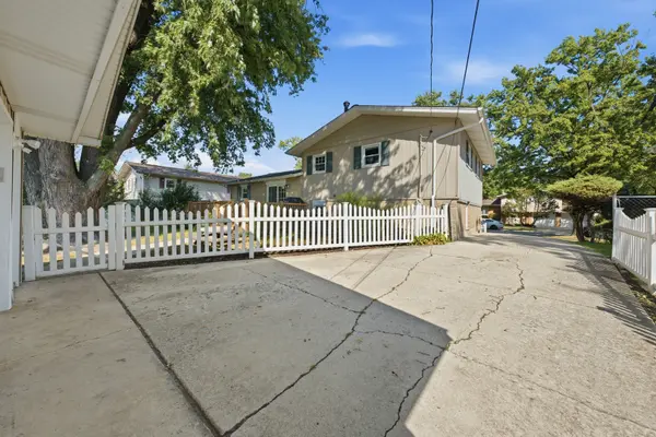 15124 Hillside AVE, Oak Forest, IL 60452