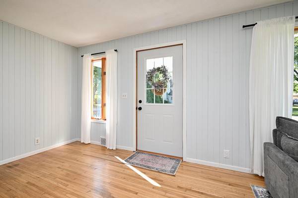 204 Michaels ST, Cochrane, WI 54622
