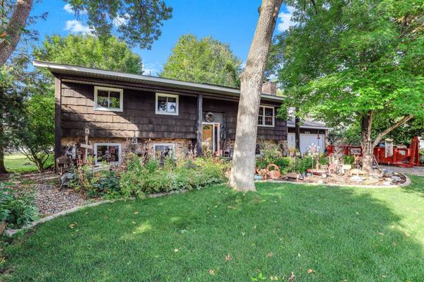 1440 17th ST W, Hastings, MN 55033