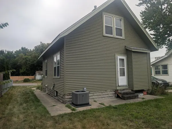 3008 E 35th ST, Minneapolis, MN 55406