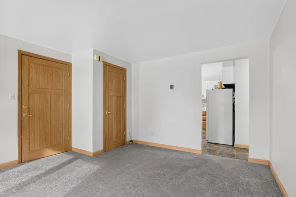 224 5th AVE NE #8, Valley City, ND 58072
