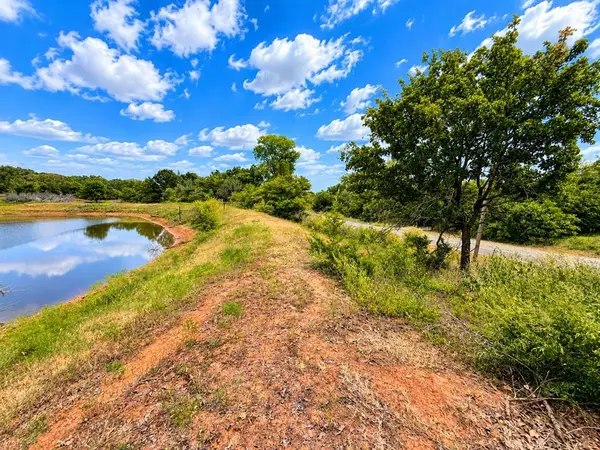 15000 Hogback RD, Luther, OK 73054
