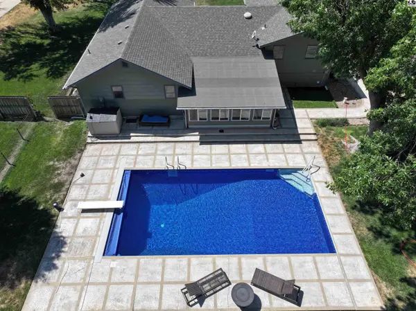 1112 S St. John, Lyons, KS 67554