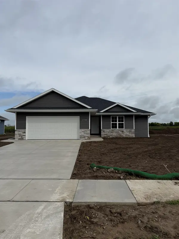 1748 BETTY JEAN LN, Green Bay, WI 54313-0000