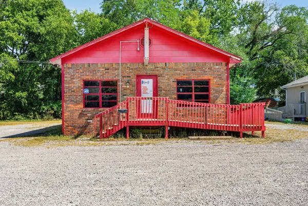 622 North Dr, Hopkinsville, KY 42240