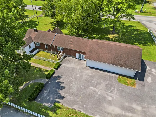 1063 Louisville Hwy, Goodlettsville, TN 37072
