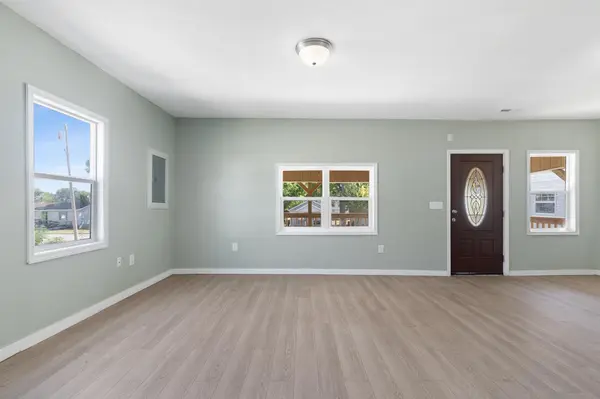 1003 S Fulton ST, Carthage, MO 64836